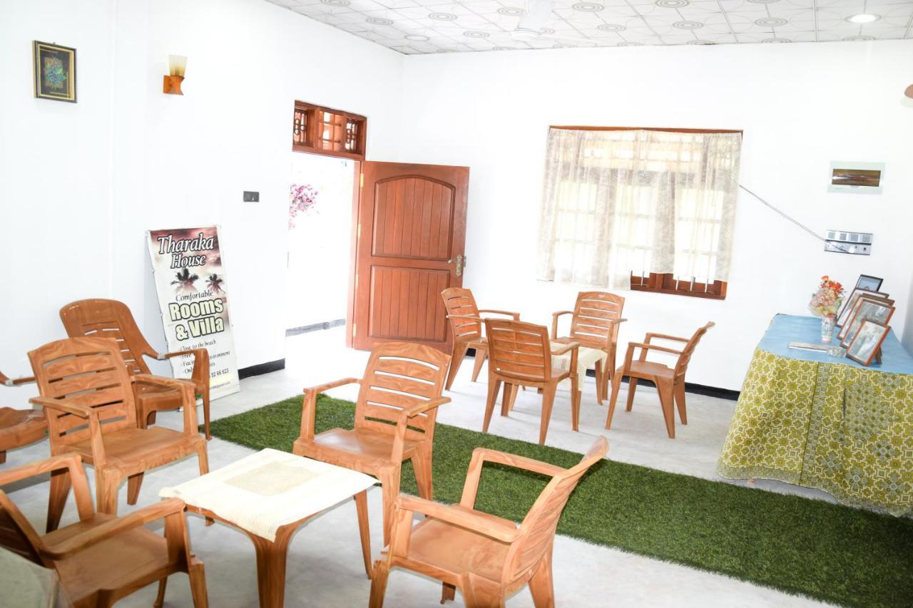 Tharaka Homestay เวลิกามา ภายนอก รูปภาพ